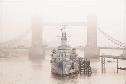 Poster L'iconica Londra in una mattina nebbiosa