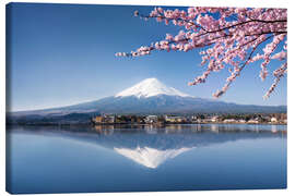 Stampa su tela  Monte Fuji e Lago Kawaguchi in primavera, Giappone - Jan Christopher Becke